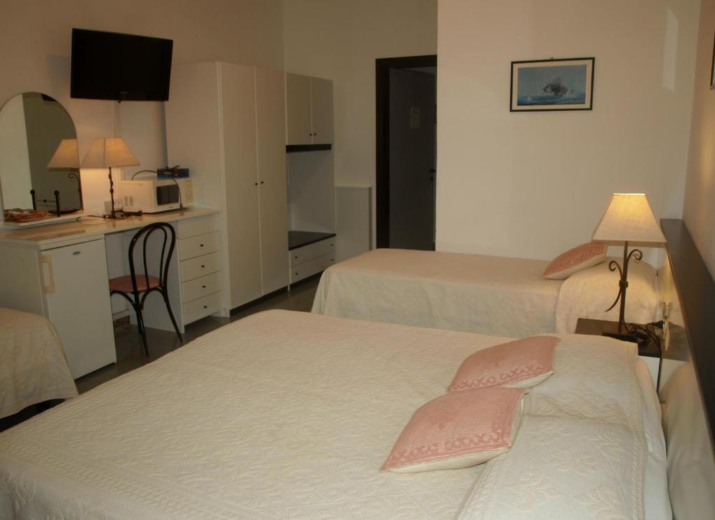 Hotel La Conchiglia La Maddalena  Cameră foto