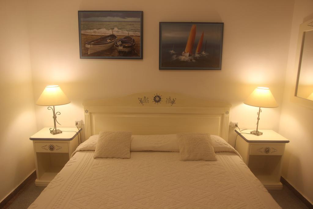 Hotel La Conchiglia La Maddalena  Cameră foto